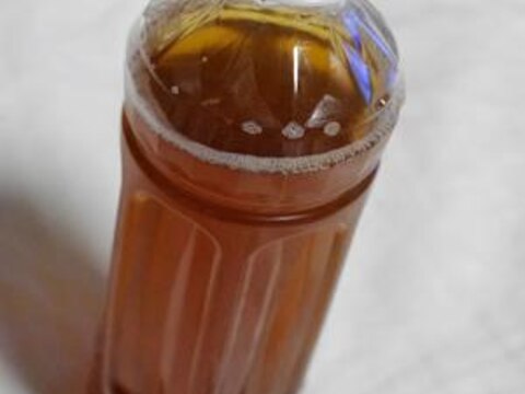 ペットボトルで はちみつウーロン茶(塩入り)